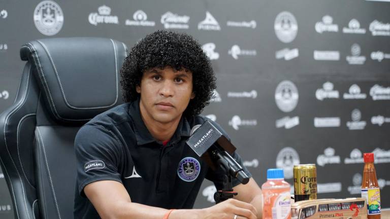 Eduard Bello sabe de la importancia de aprovechar la localía en los próximos encuentros de Mazatlán FC.