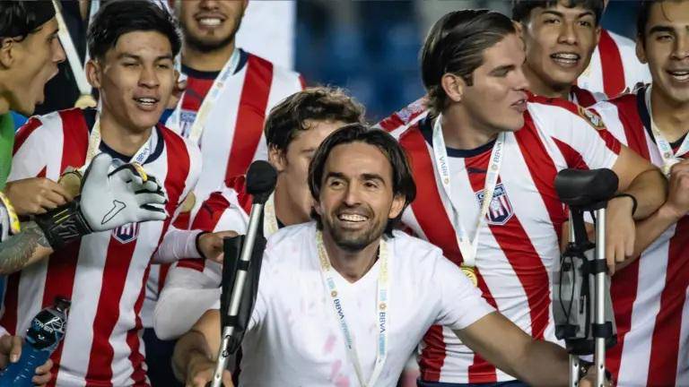 Gerardo Espinoza volvería a los colores rojiblancos.