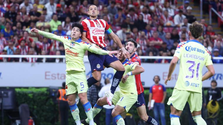 Javier “Chicharito” Hernández fue titular, pero no pudo hacerse notar.