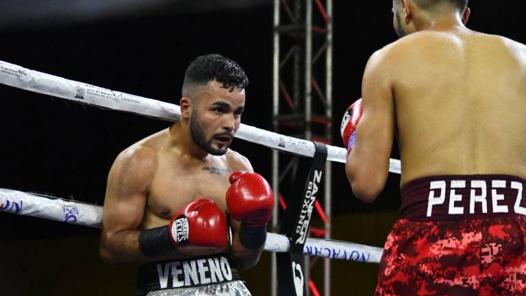 Jesús “Veneno” Aréchiga llega a 24 victorias.