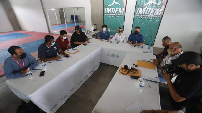 Medios de comunicación deportivos y directivos del Imdem fueron quienes eligieron a los candidatos.