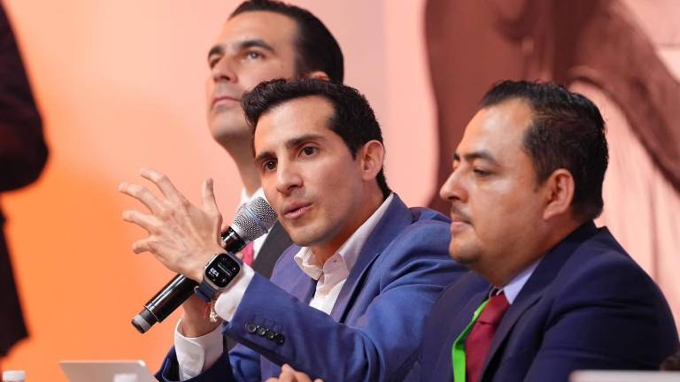 Rommel Pacheco dice que si se encuentra algo, pasaría a la instancia de control.