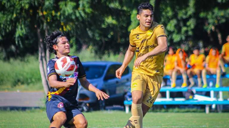 Dorados le quitó el invicto a Coras FC.