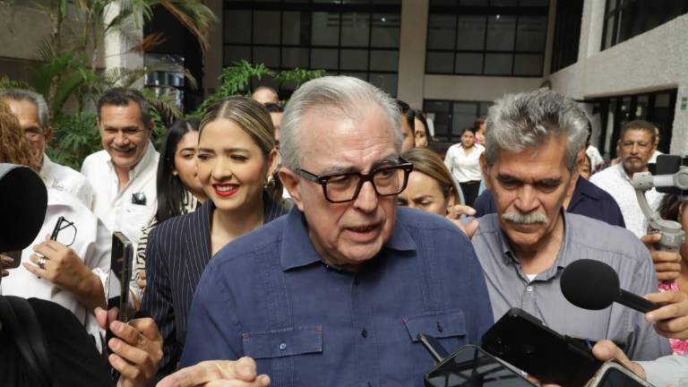 Rocha Moya dijo que algunos presidentes municipales de Sinaloa han planteado solicitudes de préstamo para cerrar el presente año y otros no han planteado eso.