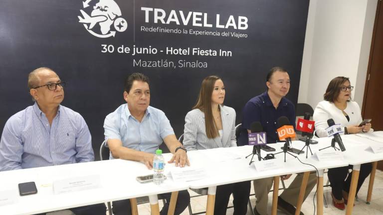 Conferencia de prensa para dar a conocer el Travel Lab 2025 en Mazatlán enfocado a la hotelería.
