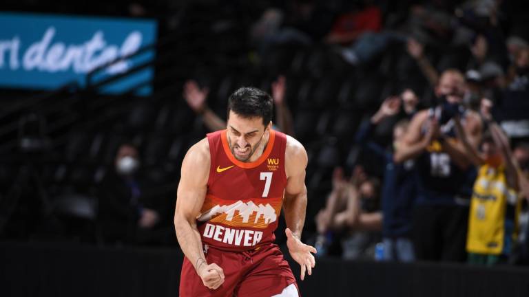 Denver logró emparejar la serie ante Portland.