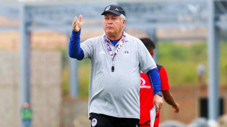 Víctor Manuel Vucetich siente que pudieron sacar los tres puntos en su visita al Cruz Azul.