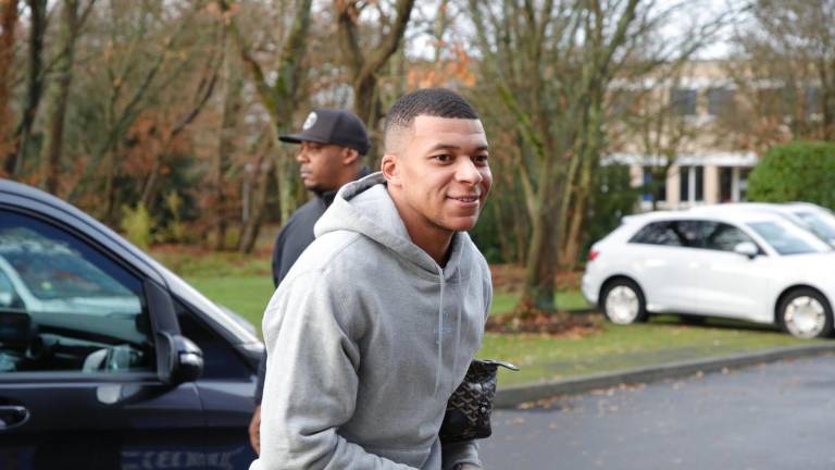 Kylian Mbappé está entrenando ya con el PSG.