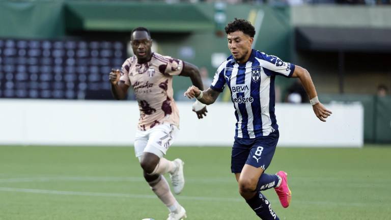 Rayados batalla para ganar.