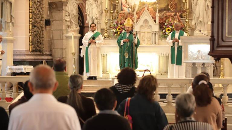 Monseñor Mario Espinosa Contreras anunció, además, la visita a Mazatlán de la Virgen de Nazaret.