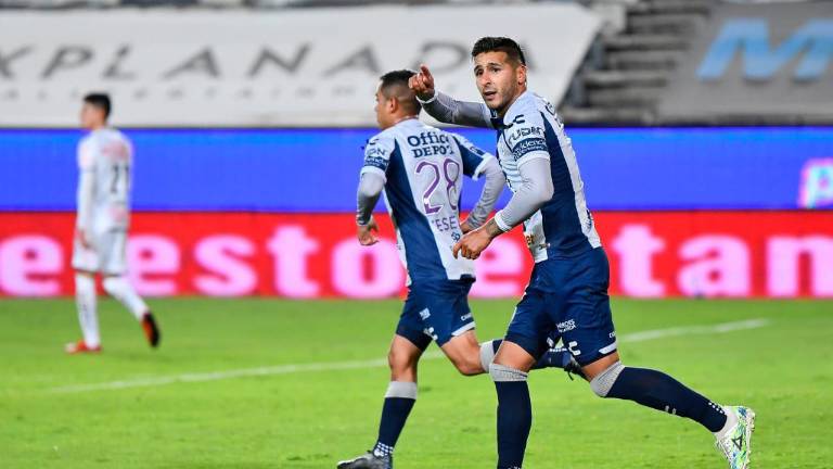 Pachuca al fin pudo celebrar su primera victoria del Guard1anes 2021.