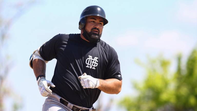 Adrián González quiere ir con el equipo mexicano a los Juegos Olímpicos de Tokio.