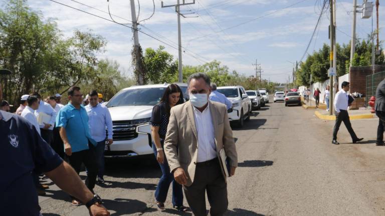 Jesús Madueña Molina dice que debió entregar los papeles de su casa para poder pagar la multa de 2 millones de pesos.