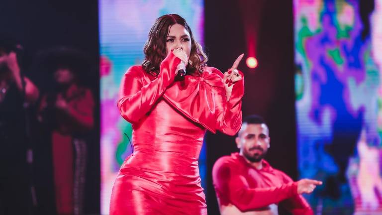 La cantante anuncia que será madre por tercera ocasión.