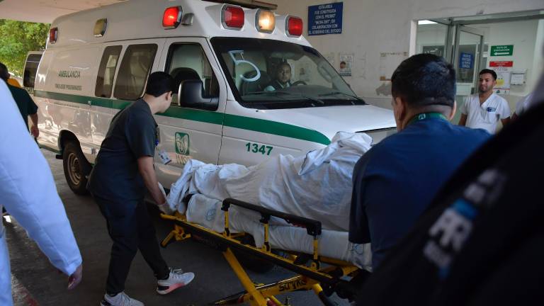 Tras 35 años de operatividad, este sábado se formalizó el cambio de sede del Hospital General de Culiacán.