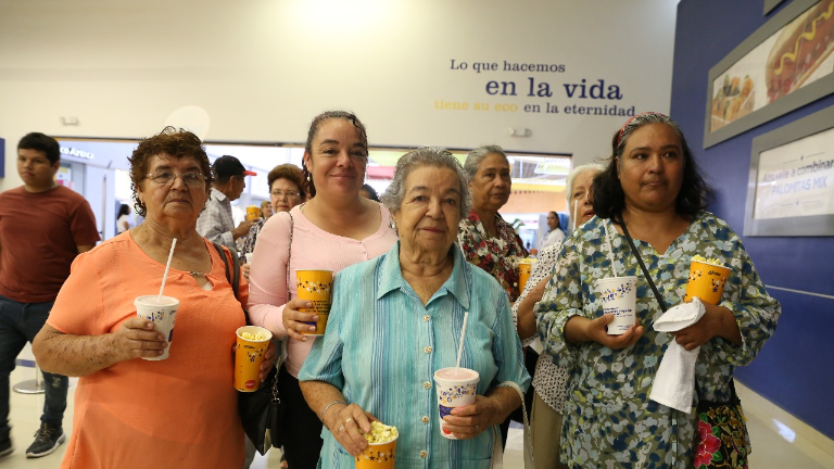 Imagen ilustrativa: DIF celebra a adultos mayores en su día.