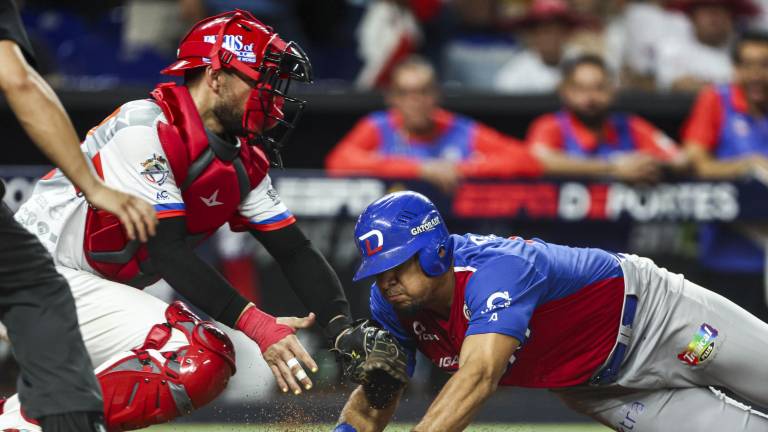 Dominicana pone su marca en 2-1.