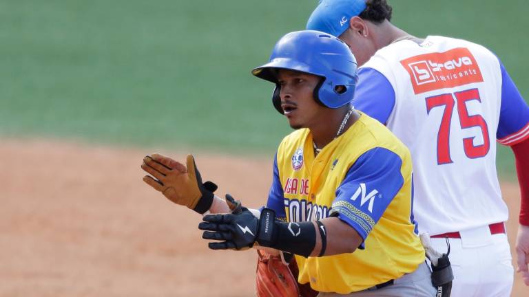 Colombia despliega fuerte ofensiva ante los boricuas.