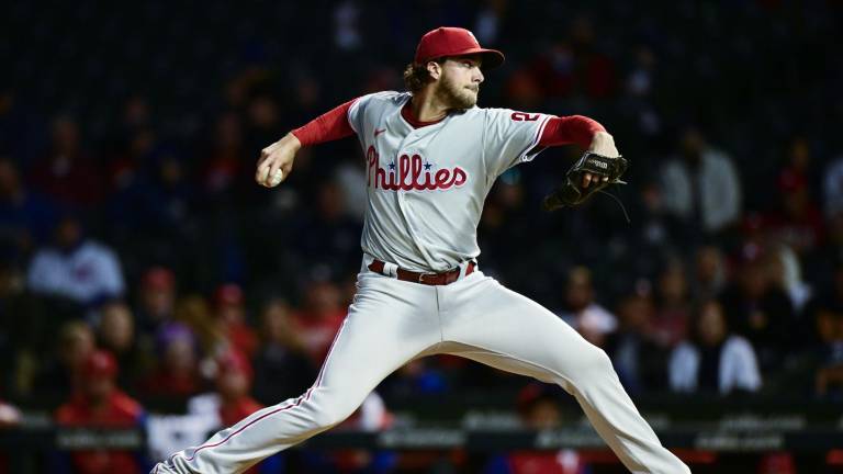 Aaron Nola lanzó en gran forma para los Filis de Filadelfia, que amarraron el último boleto para el wild card.