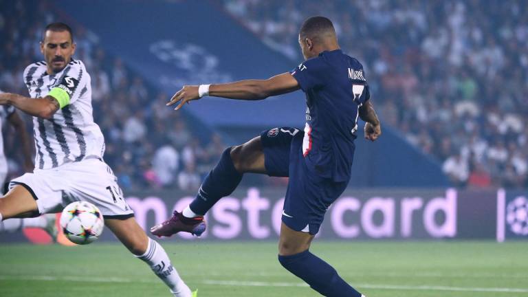 Kylian Mbappé fue la figura del PSG, al anotar en par de ocasiones ante la Juventus, que reaccionó tarde.