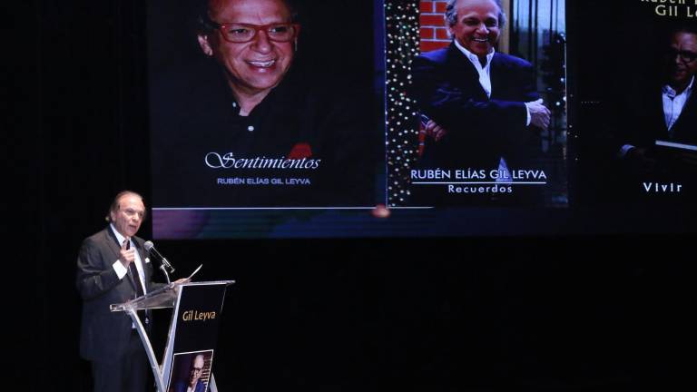 El notario Rubén Elias Gil Leyva comparte experiencias a través de sus libros.