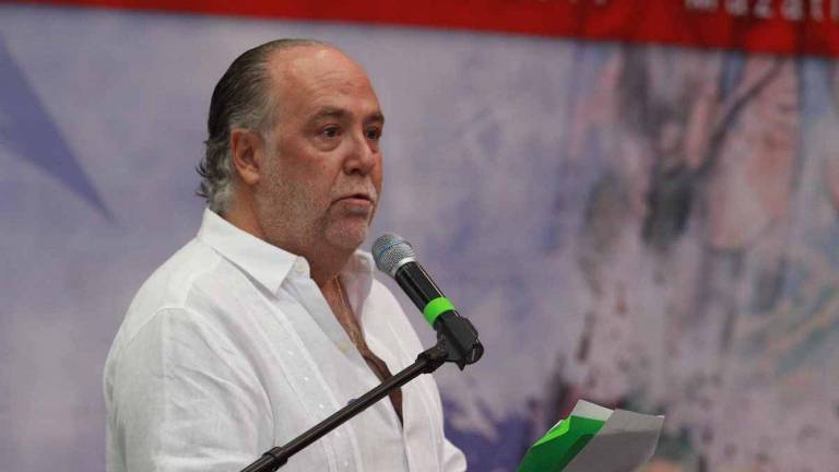 Carlos Berdegué Sacristán.
