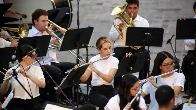 La Banda Sinfónica Juvenil reanudó su programa anual de actividades con un concierto en el ágora Rosario Castellanos.