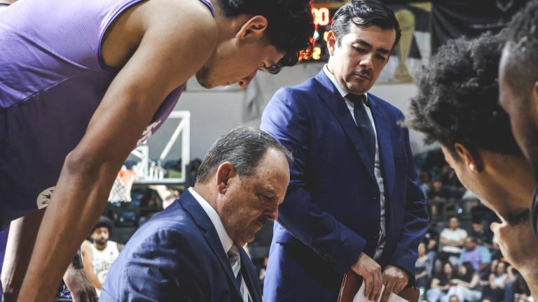 LaSelle Taylor tratará de llevar a Venados a playoffs.