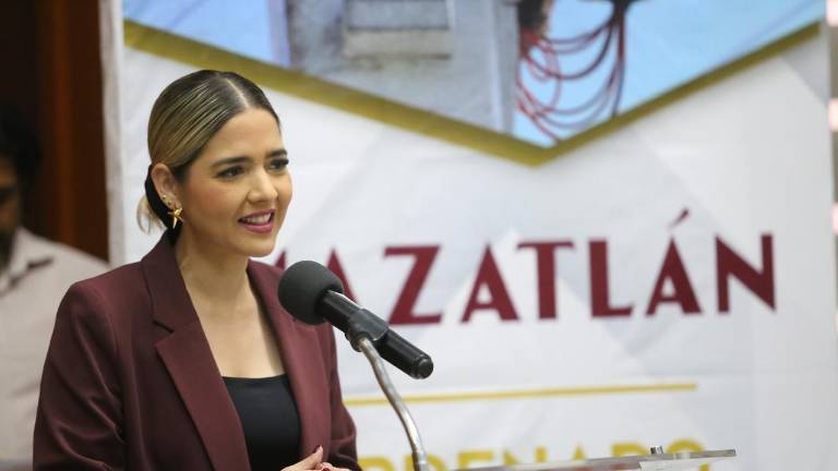 La Alcaldesa Estrella Palacios presentó ante Cabildo el Plan Municipal de Desarrollo 2024-2027, con el que busca transformar a Mazatlán.