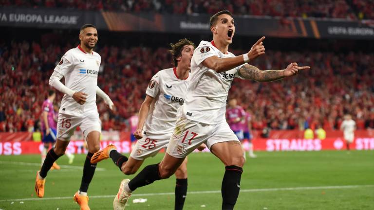 Erik Lamela marca el gol del pase del Sevilla.