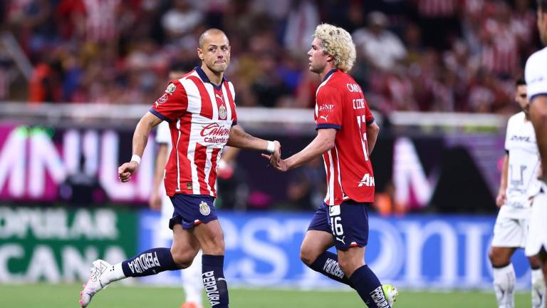 Javier Hernández se mostró emocionado tras su retorno a Chivas.