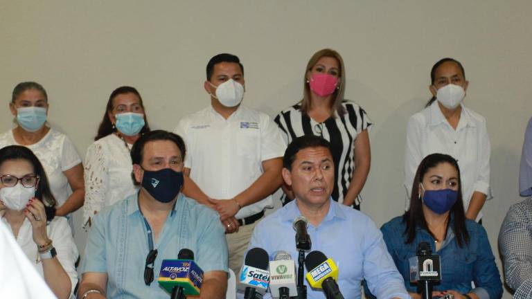 Juan Carlos Estrada Vega, líder del PAN en Sinaloa.
