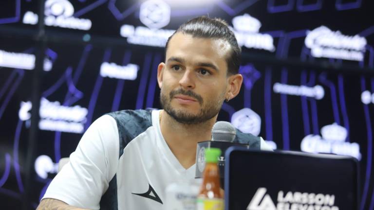 Benedetti se enfoca en Mazatlán FC y deja su renovación para después.
