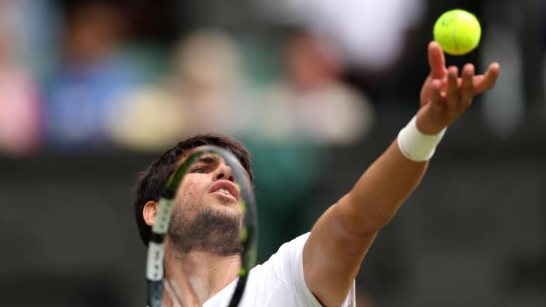 Carlos Alcaraz se medirá en la semifinal a Daniil Medvedev.