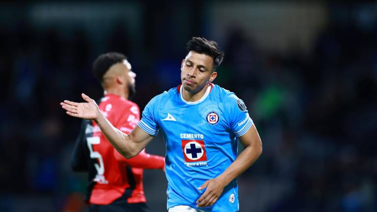 Cruz Azul no puede ganar como local.