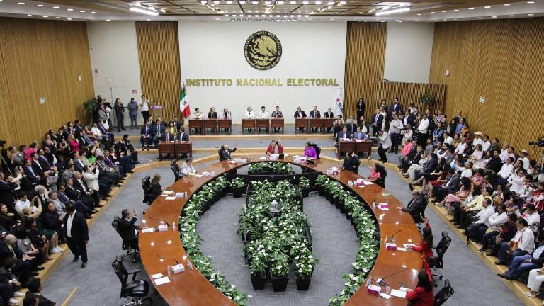 Sesión del INE sobre la validación de los resultados de la elección judicial.