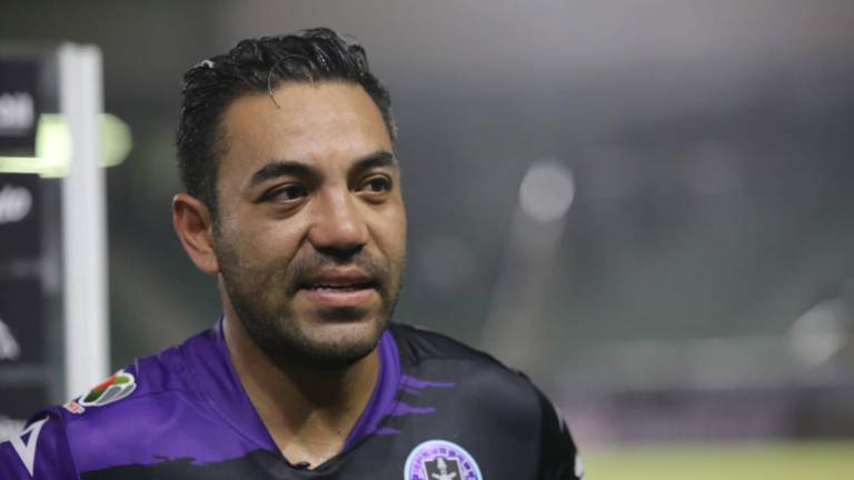 Marco Fabián de la Mora dice que seguirá con Mazatlán.