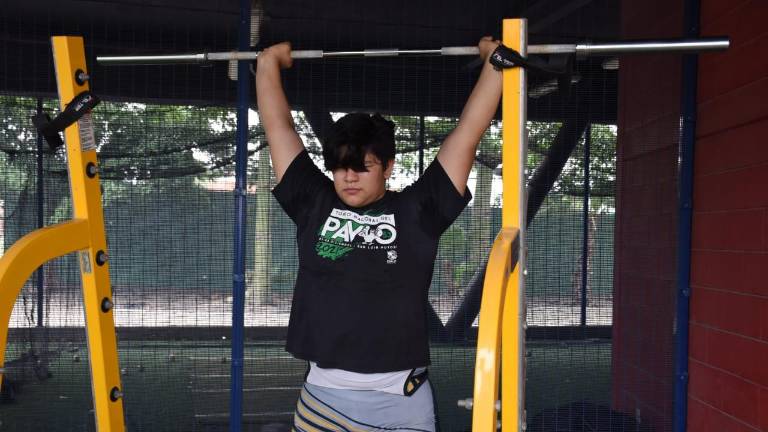 José Manuel Meza Vizcarra logró tres medalla de oro en pesas, en los Juegos Nacionales Conade 2022.