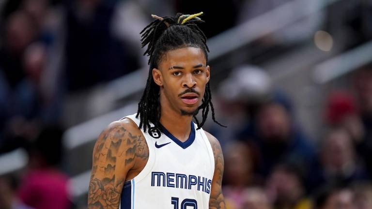 Ja Morant seguirá sin poder jugar con los Memphis Grizzlies.