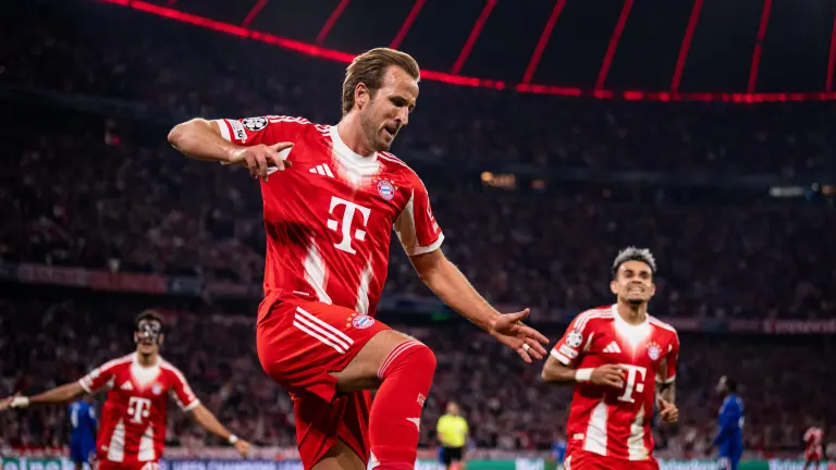 Harry Kane le dio al Bayern Múnich tres puntos, al llevarlos a vencer al Chelsea.