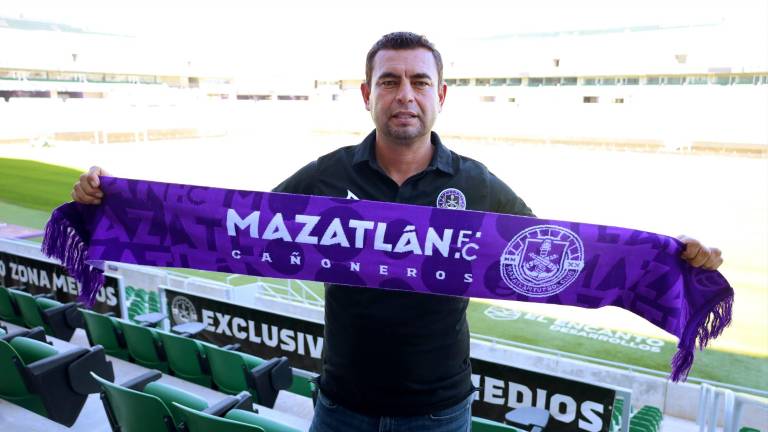 Eliud Ruiz toma el cargo que ocupaba Alejandra Rosas.