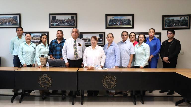 Enlace de SEP Federal en Sinaloa, visita la Universidad Tecnológica de Escuinapa. “Me llevo la mejor de las impresiones”, dijo