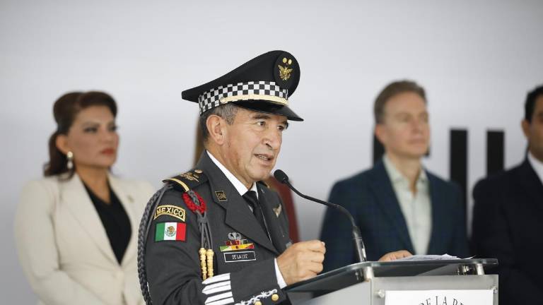 El dictamen que creó una nueva Ley de la Guardia Nacional (GN), y modificó ocho ordenamientos, siete de ellos militares.