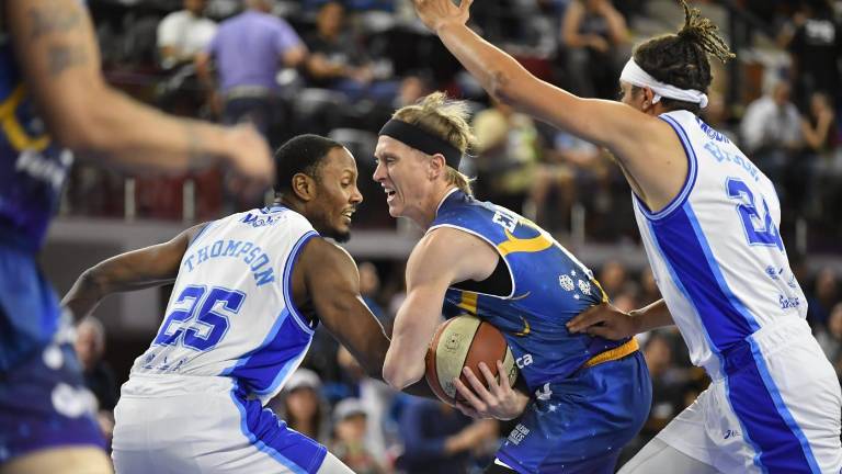 Venados Basketball terminó con las manos vacías en su visita a la Arena Astros.