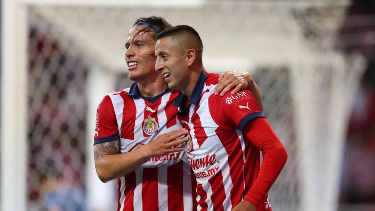 Roberto ‘Piojo’ Alvarado festeja su gol contra Xolos.
