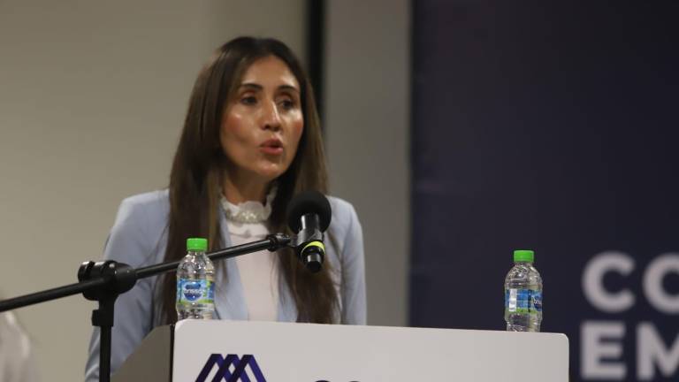 Judith Verónica Estrada Osuna, presidenta de Coparmex Mazatlán, llama a trabajar para recuperar la confianza en el destino turístico.