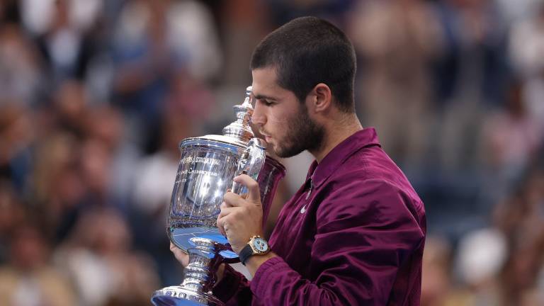 Alcaraz gana el US Open y recupera la cima del tenis mundial.