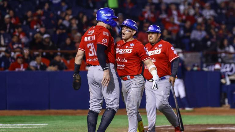 Charros de Jalisco blanquean en el primero de la serie.