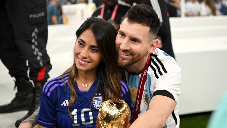 Lionel Messi no se olvidó de Diego Armando Maradona tras obtener el tercer título de la Copa del Mundo para Argentina.