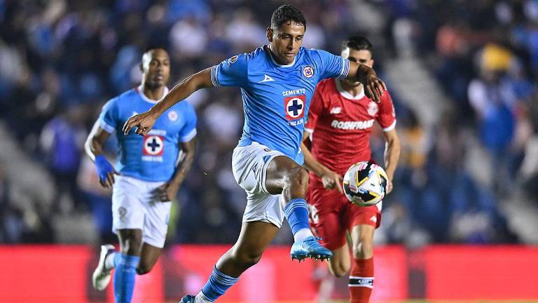 Cruz Azul evita la derrota.
